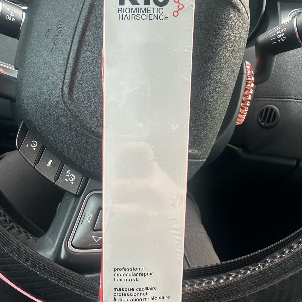 Biomimetic Hairscience Professional Hair Mask - White